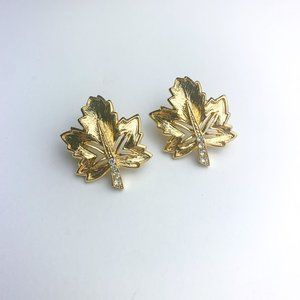 Vintage 80s bright gold tone leaf earrings with post backs